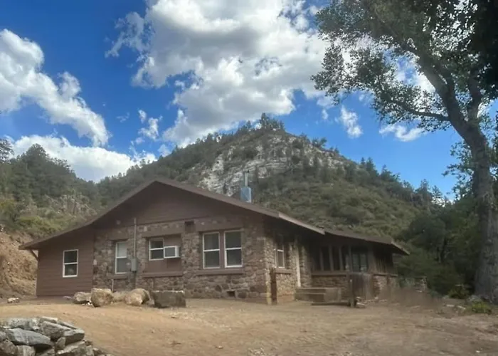 Ash Creek Canyon Mining Chrysotile Arizona Holiday home Globe