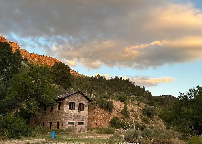 Ash Creek Canyon Mining Chrysotile Arizona Holiday home